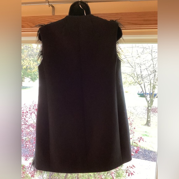 THEORY JET BLACK FAUX FUR LONG HAIR SHAG JACKET VEST SZ. PETITE (00-0) - Picture 9 of 15
